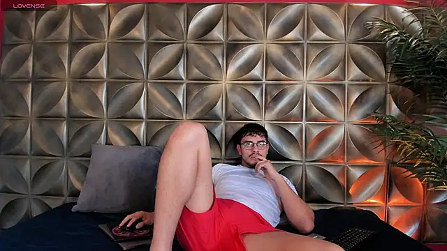 Snapshot of Jay_Grip chatting on February 2026 01:59:01 PM Jay Grip online show from February 2026 01:59:01 PM