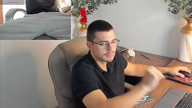 Snapshot of Jay_Grip chatting on February 2026 02:06:01 PM Jay Grip online show from February 2026 02:06:01 PM