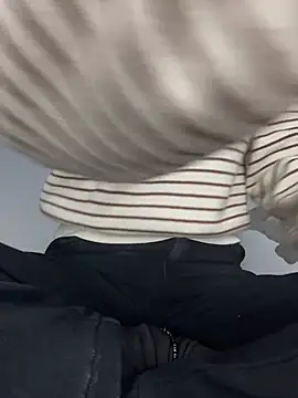 Snapshot of paribaby09 chatting on January 2026 03:39:02 PM paribaby09 online show from January 2026 03:39:02 PM