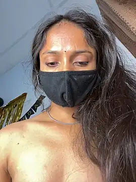 Snapshot of paribaby09 chatting on January 2026 05:29:02 PM paribaby09 online show from January 2026 05:29:02 PM