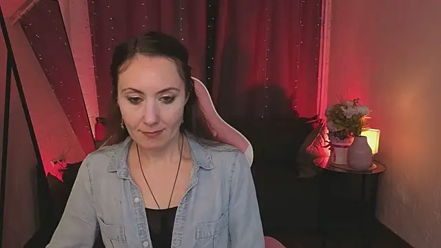 Snapshot of Juliet_Jamess chatting on January 2026 01:49:01 PM Juliet Jamess online show from January 2026 01:49:01 PM