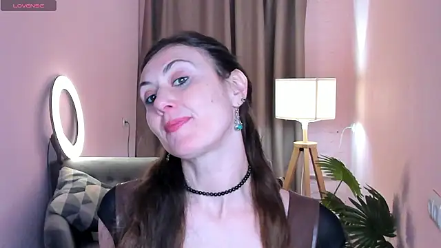 Snapshot of Juliet_Jamess chatting on February 2026 06:55:02 AM Juliet Jamess online show from February 2026 06:55:02 AM