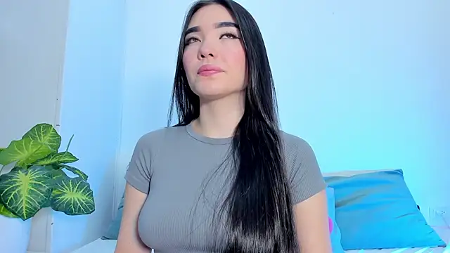 AiiriKimmura online show from April 2026 11:24:01 AM