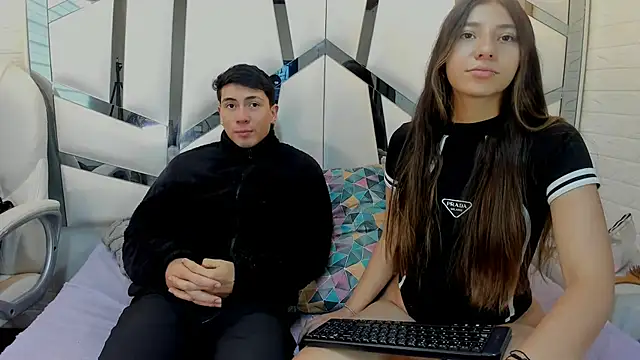 Snapshot of ScarlettAndLucas chatting on March 2026 12:43:02 PM ScarlettAndLucas online show from March 2026 12:43:02 PM