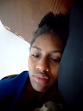 NicolVegaa online show from April 2026 10:41:01 AM