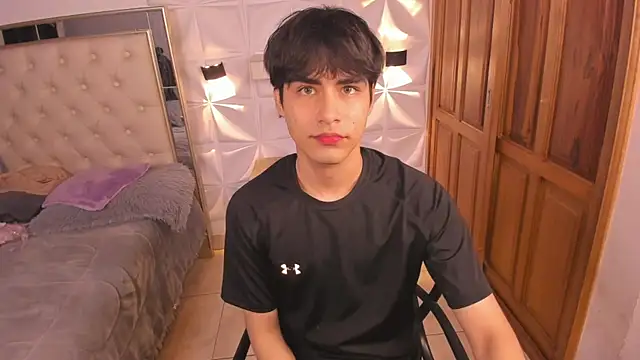 IamJuanJoc online show from April 2026 12:38:02 AM