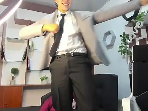 Fer And Tonny online show from January 2026 06:57:02 PM