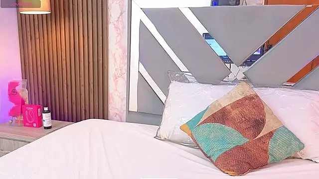 Connyy 21 online show from February 2026 07:14:02 PM