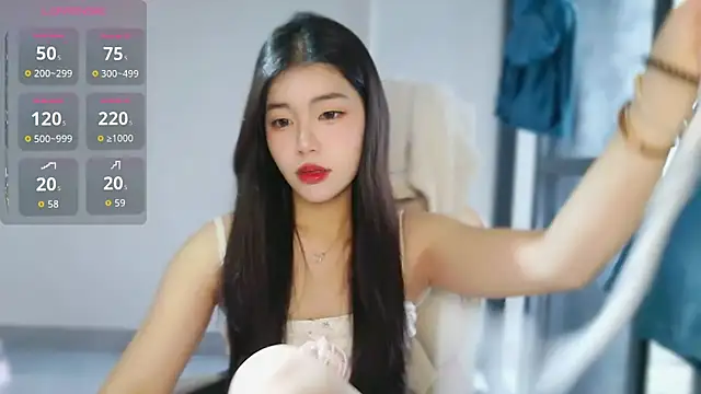 -XiaoYu-777 online show from February 2026 06:32:01 AM