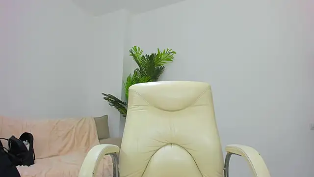 Carla Shine online show from January 2026 05:22:01 AM