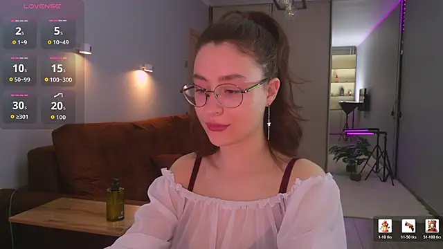 Snapshot of classy____ chatting on March 2026 01:17:01 PM classy online show from March 2026 01:17:01 PM