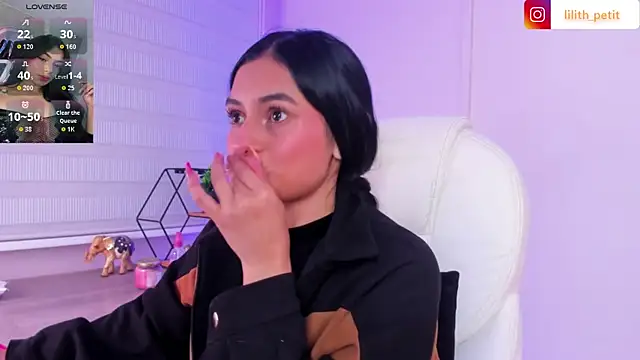 lilith petit  online show from April 2026 01:29:02 PM