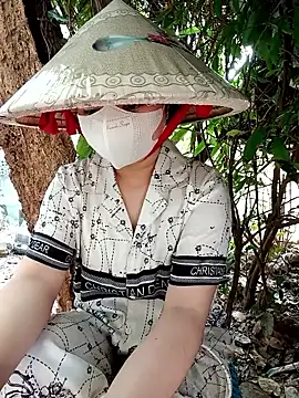 EnzxMoon02 online show from January 2026 03:55:01 AM