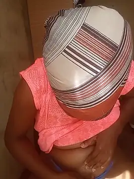 Snapshot of Princess2002Electron chatting on March 2026 08:42:02 AM Princess2002Electron online show from March 2026 08:42:02 AM