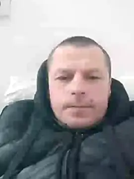 Snapshot of Ivan9iutt chatting on January 2026 02:11:01 PM Ivan9iutt online show from January 2026 02:11:01 PM