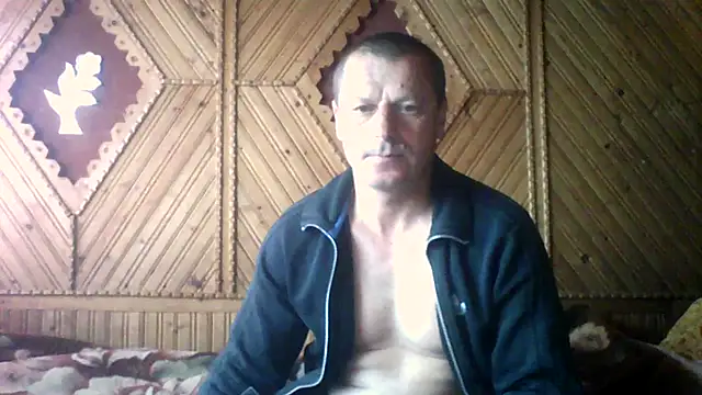Snapshot of Ivan9iutt chatting on May 2026 07:26:02 AM Ivan9iutt online show from May 2026 07:26:02 AM