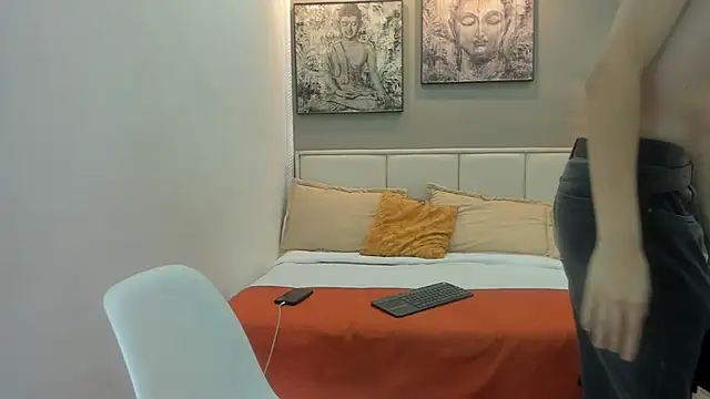 Snapshot of irvin_keyes chatting on February 2026 07:45:01 PM irvin keyes online show from February 2026 07:45:01 PM