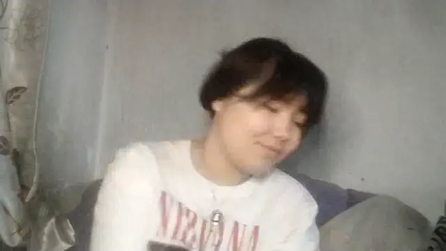 MollyAsian online show from March 2026 07:15:01 AM