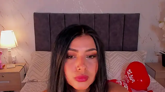 Snapshot of Antonella_Coruso chatting on February 2026 10:06:01 PM Antonella Coruso online show from February 2026 10:06:01 PM