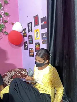 Snapshot of MissHermione2 chatting on February 2026 05:13:02 PM MissHermione2 online show from February 2026 05:13:02 PM