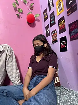 Snapshot of MissHermione2 chatting on February 2026 01:21:01 PM MissHermione2 online show from February 2026 01:21:01 PM