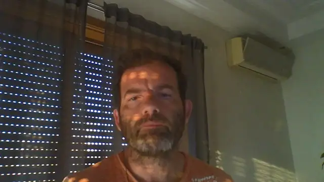 Snapshot of _grj1 chatting on July 2026 06:19:02 AM grj1 online show from July 2026 06:19:02 AM
