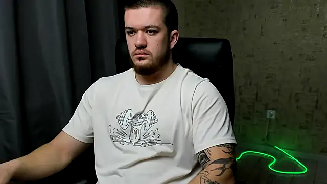 Snapshot of Well_boy chatting on January 2026 07:46:02 AM Well boy online show from January 2026 07:46:02 AM