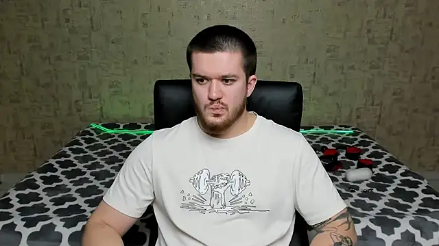 Snapshot of Well_boy chatting on April 2026 06:16:01 PM Well boy online show from April 2026 06:16:01 PM