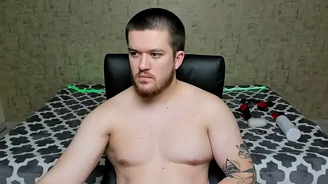 Snapshot of Well_boy chatting on April 2026 06:09:01 PM Well boy online show from April 2026 06:09:01 PM