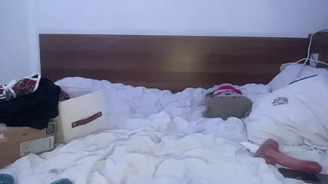 slimthickdesi online show from March 2026 04:33:01 PM