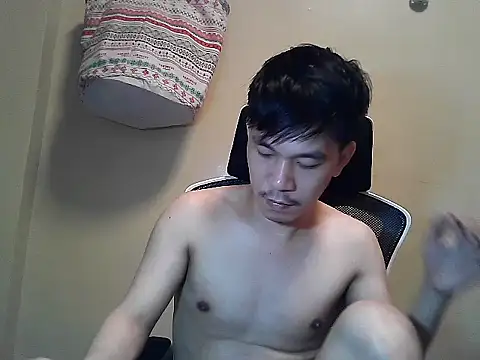 Snapshot of asian_guy67 chatting on June 2026 04:53:01 PM asian guy67 online show from June 2026 04:53:01 PM