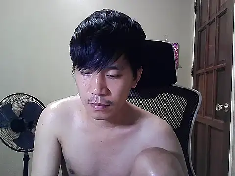 Snapshot of asian_guy67 chatting on July 2026 08:52:02 PM asian guy67 online show from July 2026 08:52:02 PM
