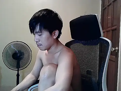 Snapshot of asian_guy67 chatting on July 2026 03:11:01 PM asian guy67 online show from July 2026 03:11:01 PM