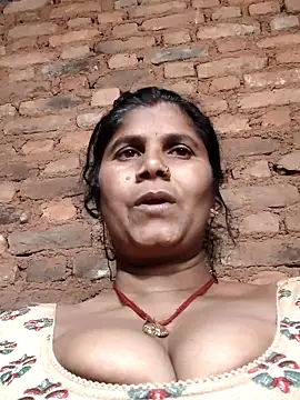 Hot di97 online show from March 2026 02:23:02 PM