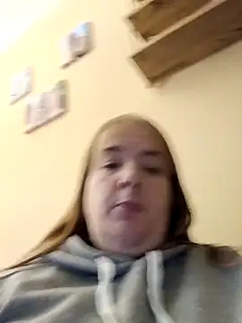 Curvy-Primrose online show from January 2026 04:01:02 PM