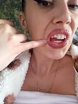 Virgin Pussy SquirtX online show from February 2026 11:39:01 AM