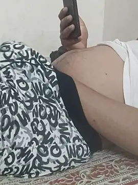 Snapshot of KGF786 chatting on February 2026 05:28:01 PM KGF786 online show from February 2026 05:28:01 PM