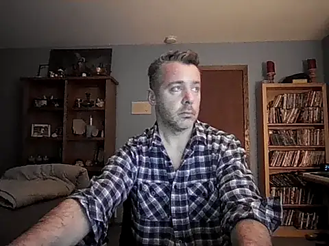 chrisw8140 online show from February 2026 09:49:02 AM