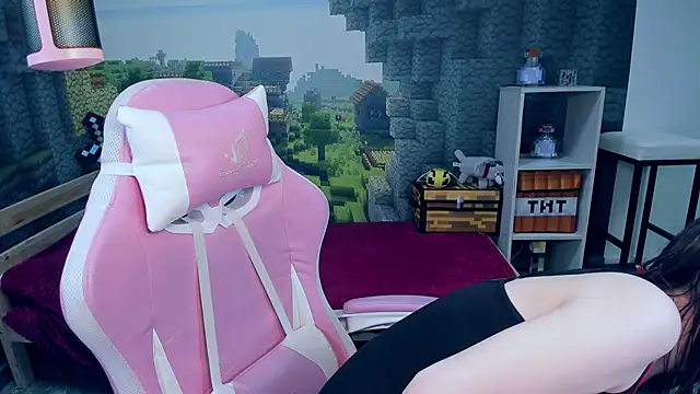 KiraDuvall online show from March 2026 05:21:01 PM