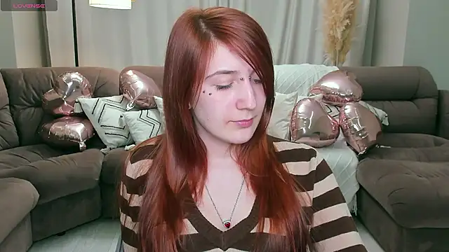 Polly Sweet online show from February 2026 06:47:01 PM