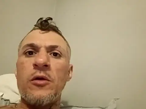 Snapshot of Merdaman1871 chatting on February 2026 05:22:02 AM Merdaman1871 online show from February 2026 05:22:02 AM