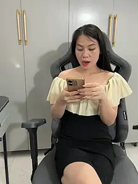 Snapshot of Llabi2k chatting on July 2026 10:36:01 PM Llabi2k online show from July 2026 10:36:01 PM