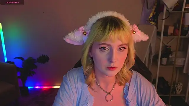 Roziett Belle online show from March 2026 08:59:02 AM