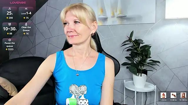 Julie Lucas online show from July 2026 12:05:01 AM