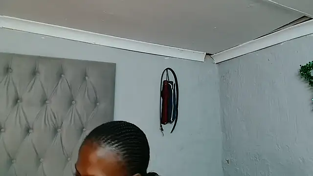 Snapshot of MelowD_2 chatting on June 2026 01:35:02 PM MelowD 2 online show from June 2026 01:35:02 PM