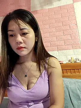 Snapshot of Ngocmai_lazdy chatting on February 2026 12:33:02 AM Ngocmai lazdy online show from February 2026 12:33:02 AM