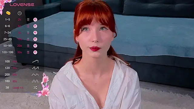 CatherineCummi online show from April 2026 08:34:01 AM