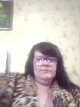 NysiOlsen online show from April 2026 06:03:01 PM