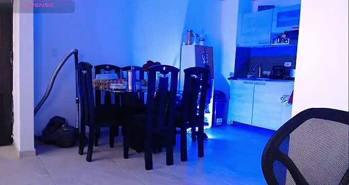 Pretty  Milf online show from February 2026 01:18:02 PM