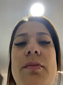 Pretty  Milf online show from March 2026 02:53:01 PM